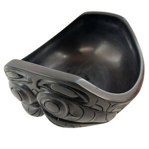 Haida Style Argillite Spirit Boat Canadian Museum of History Reproduction Bowl